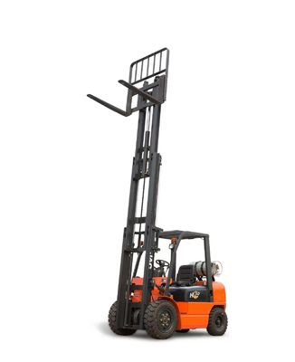 Gleichen Sie Gabelstapler des Benzin-2,5 T LPG aus