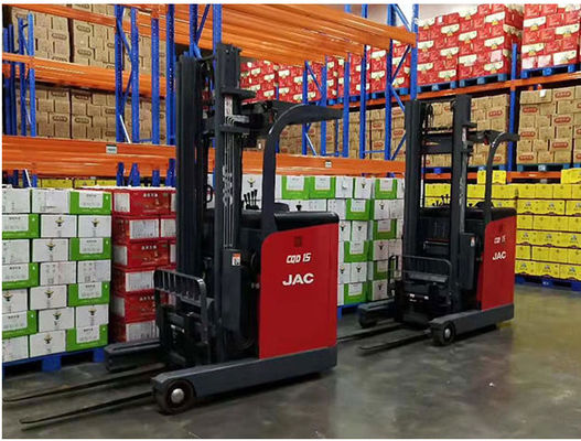 Gabelstapler-Mast JAC 2 Ton Electric Standup Reach Truck bewegen vorwärts Cdd15q