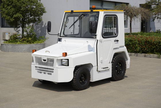 84dB Dieselfahrerhaus industrieller Tow Tractor For Aircraft QCD20/25